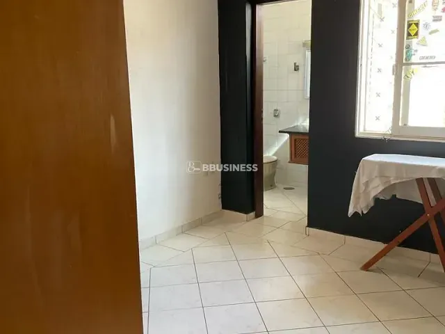 Casa 5 quartos e 5 banheiros, à venda, no bairro Jardim Eulina em Campinas