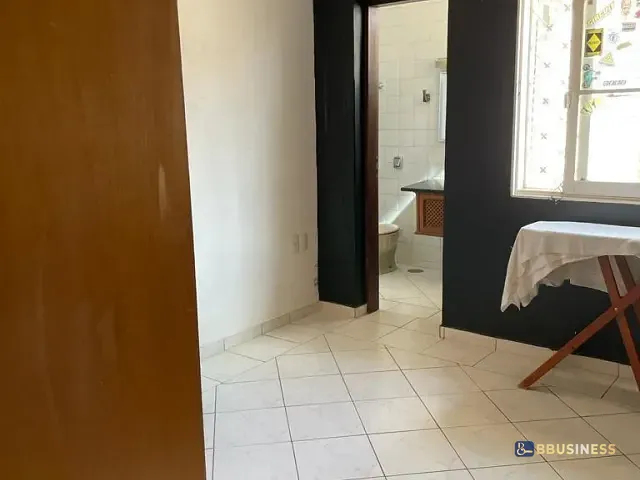 Casa 5 quartos e 5 banheiros, à venda, no bairro Jardim Eulina em Campinas