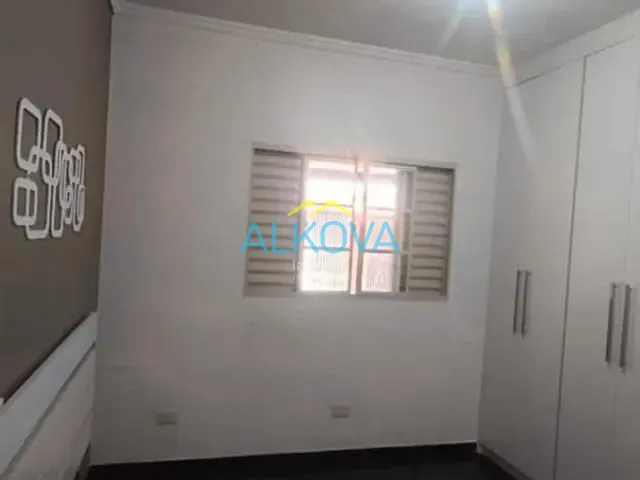 Casa 3 quartos e 1 banheiro, à venda, no bairro Conjunto Residencial Galo Branco em São José dos Campos