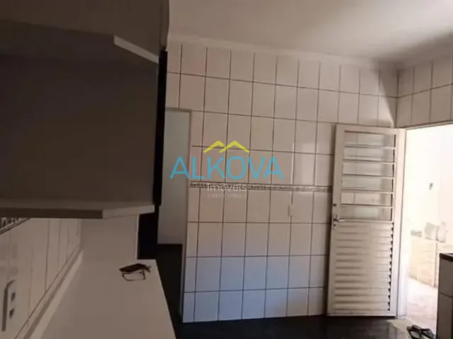 Casa 3 quartos e 1 banheiro, à venda, no bairro Conjunto Residencial Galo Branco em São José dos Campos