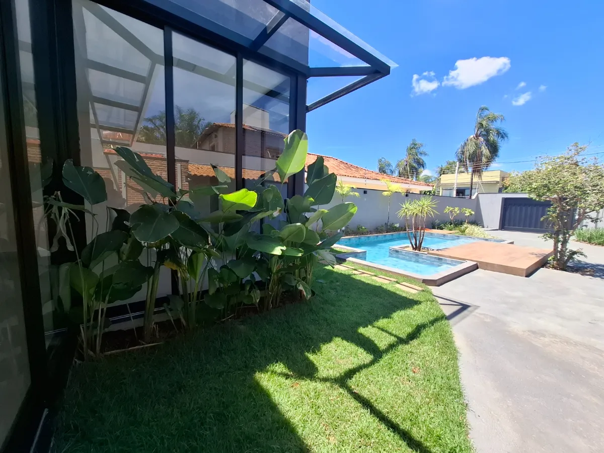 Casa para venda em City Ribeirão com 4 quartos, sendo 3 suítes, 260m²