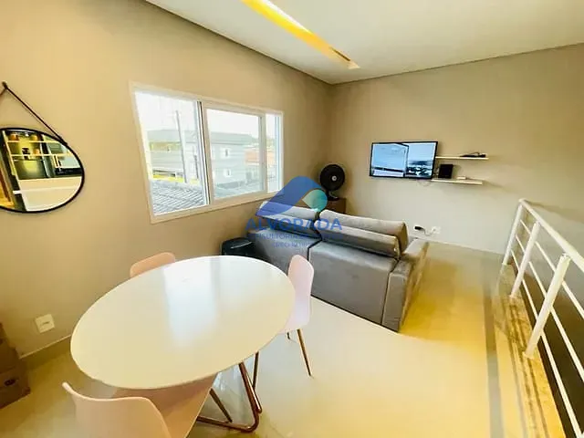 Casa com 137m² 4 quartos e 1 banheiro, à venda, no bairro Jardim das Indústrias em São José dos Campos