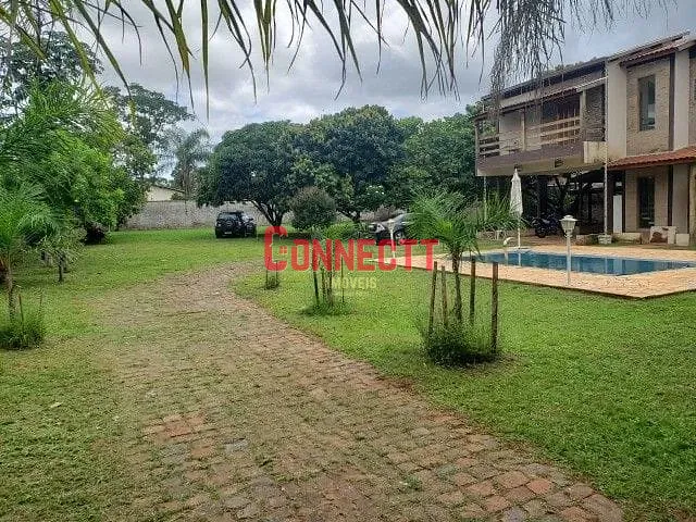 Casa com 2429m² 3 quartos e 4 banheiros, à venda, no bairro Jardim Ouro Branco em Ribeirão Preto