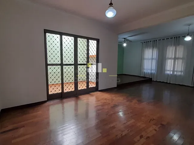 Casa com 270m² 3 quartos e 2 banheiros, à venda, no bairro Parque João de Vasconcelos em Sumaré