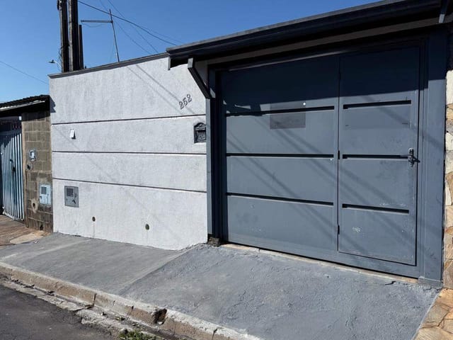 Foto do Casa - Casa à venda com 2 dormitórios, quintal espaçoso e ótima localização no bairro Parque das Árvores, Paulínia, SP | Hermes Imóveis