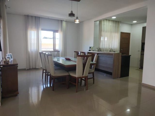 Casa com 160m² 2 quartos e 1 banheiro, à venda, no bairro Altos de Caucaia (Caucaia do Alto) em Cotia