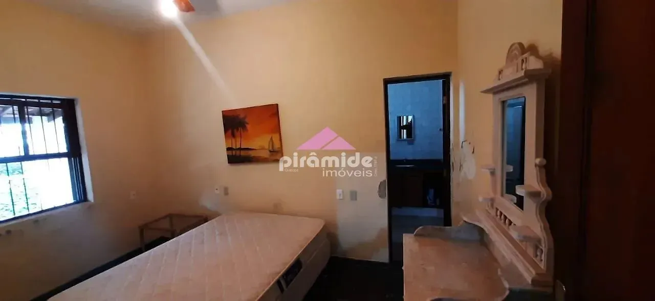 Casa, 4 quartos, 230 m² - Foto 29