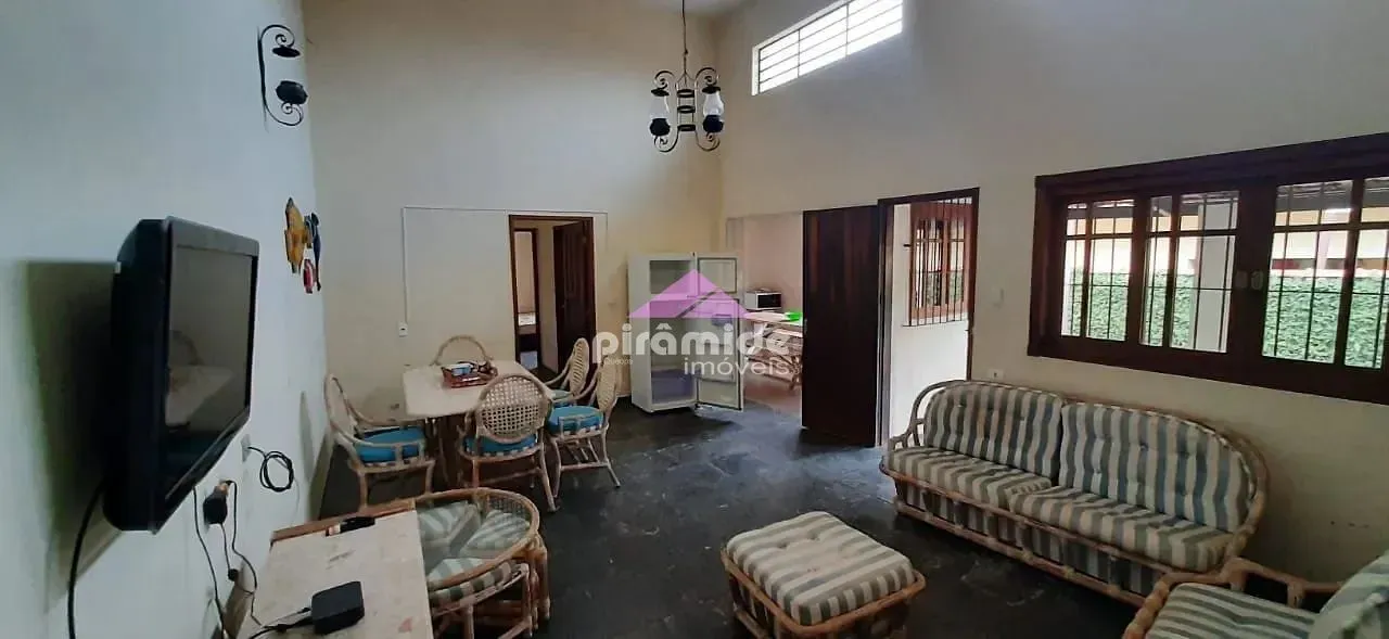 Casa, 4 quartos, 230 m² - Foto 18