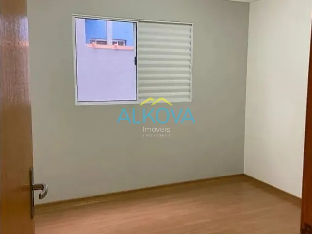 Casa 3 quartos e 2 banheiros, à venda, no bairro Residencial Ana Maria em São José dos Campos