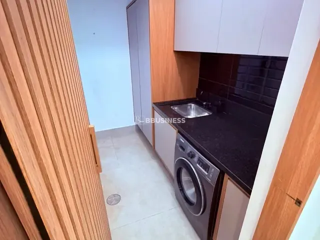Casa 3 quartos e 4 banheiros, à venda, no bairro Parque da Figueira em Campinas