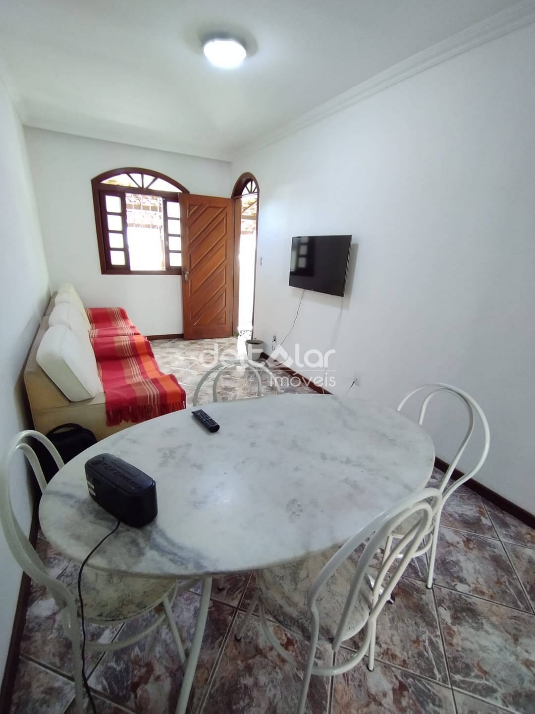 Casa à venda com 2 quartos, 123m² - Foto 1