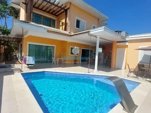 Casa com 450m² 3 quartos e 3 banheiros, à venda, no bairro Condomínio Residencial Jaguary em São José dos Campos