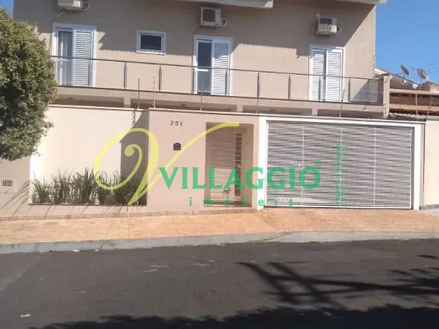 Casa com 156m² 3 quartos e 5 banheiros, à venda, no bairro Jardim Conceição em São José do Rio Preto