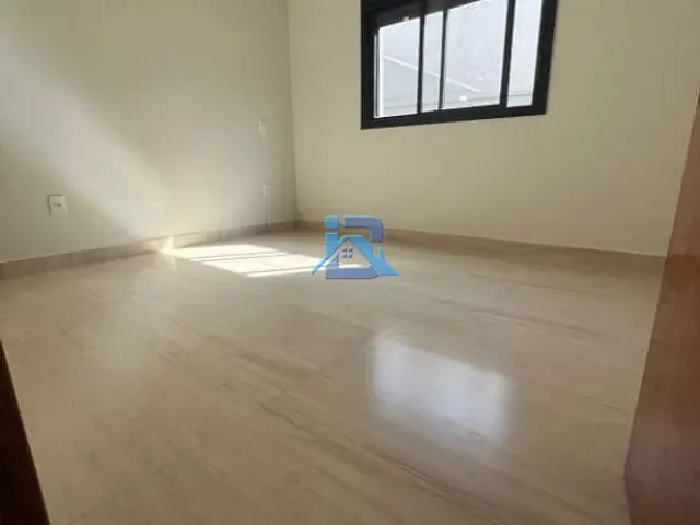 Casa com 384m² 3 quartos e 4 banheiros, à venda, no bairro Residencial Fazenda Serrinha em Itatiba