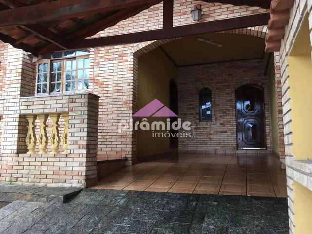 Casa com 250m² 3 quartos e 3 banheiros, à venda, no bairro Jardim Altos de Santana em São José Dos Campos