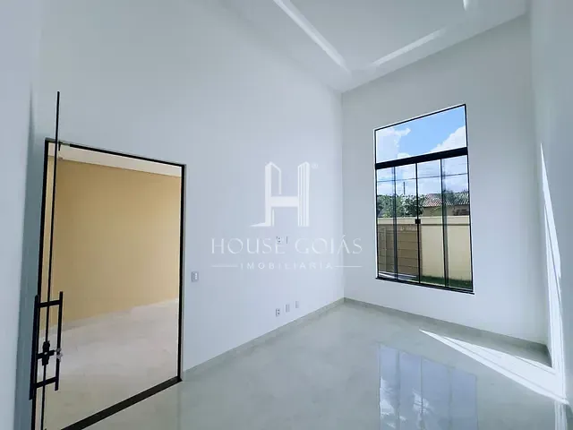Casa 3 quartos e 1 banheiro, à venda, no bairro Retiro do Bosque em Aparecida de Goiânia