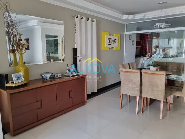 Casa com 250m² 3 quartos e 2 banheiros, à venda, no bairro Parque Residencial Flamboyant em São José dos Campos