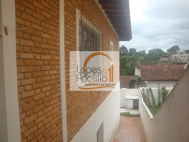 Casa com 300m² 3 quartos e 2 banheiros, à venda, no bairro Jardim Tapajós em Atibaia