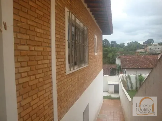 Casa com 300m² 3 quartos e 2 banheiros, à venda, no bairro Jardim Tapajós em Atibaia