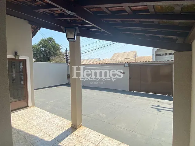 Casa com 200m² 3 quartos e 1 banheiro, à venda, no bairro Jardim Planalto em Paulínia