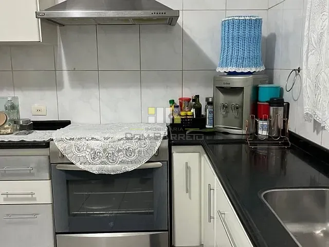 Casa com 300m² 2 quartos e 3 banheiros, à venda, no bairro Parque Manoel de Vasconcelos em Sumaré
