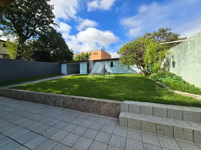 Casa com 462m² 4 quartos e 3 banheiros, à venda, no bairro Jardim Carvalho em Ponta Grossa