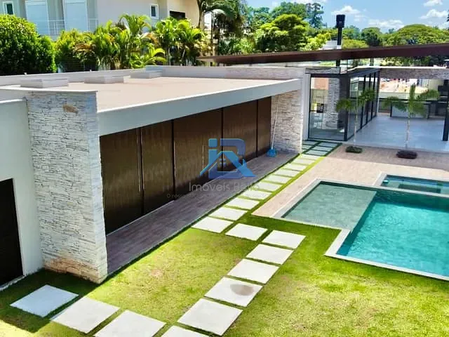 Casa com 1035m² 4 quartos e 4 banheiros, à venda, no bairro Vila Cruzeiro em Itatiba