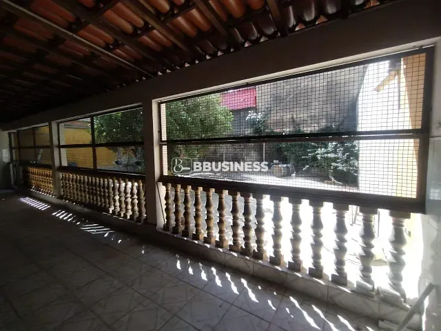 Casa com 360m² 3 quartos e 1 banheiro, para alugar, no bairro Eldorado em Contagem