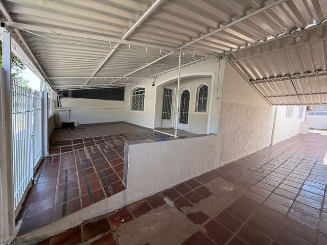 Foto do Casa - Casa para locação na Vila Bressani em Paulínia, SP, com excelente localização, amplo espaço e ótimo custo-benefício. | Hermes Imóveis