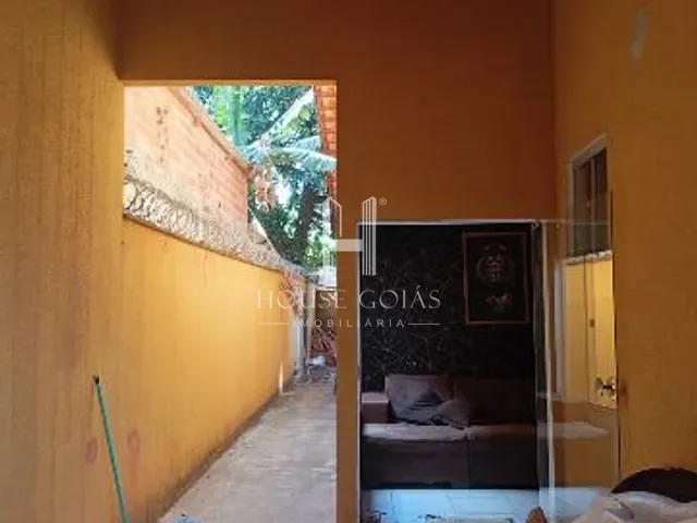 Casa com 440m² 3 quartos e 2 banheiros, à venda, no bairro Jardim Maranata em Aparecida de Goiânia