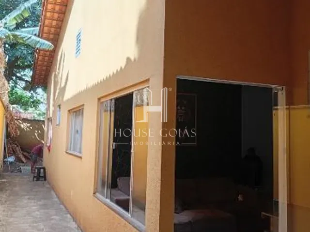 Casa com 440m² 3 quartos e 2 banheiros, à venda, no bairro Jardim Maranata em Aparecida de Goiânia