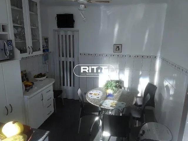Casa com 384m² 4 quartos e 1 banheiro, à venda, no bairro Jardim Chapadão em Campinas