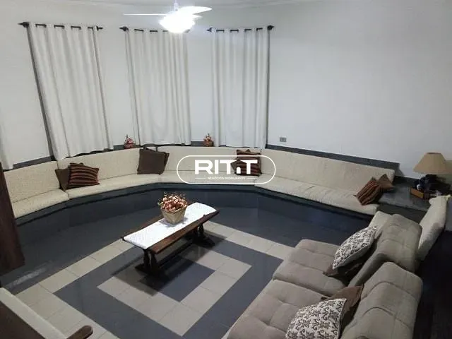 Casa com 384m² 4 quartos e 1 banheiro, à venda, no bairro Jardim Chapadão em Campinas