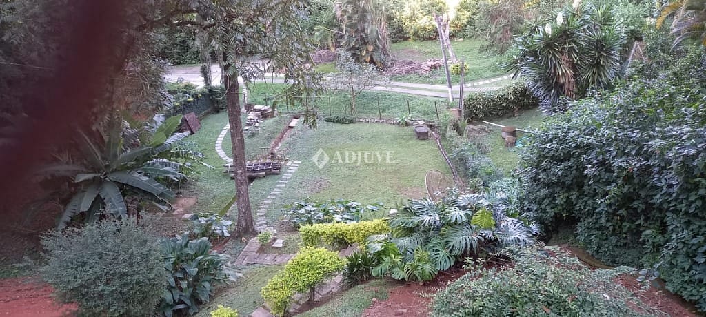 Casa à venda com 3 quartos, 129m² - Foto 7
