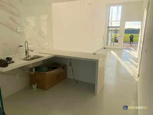 Casa com 207m² 3 quartos e 2 banheiros, à venda, no bairro Parque Tarcisio Miranda em Campos dos Goytacazes