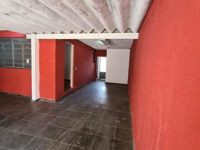 Casa com 250m² 4 quartos e 2 banheiros, à venda, no bairro Parque São George em Cotia