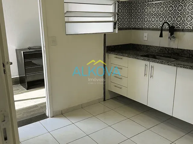 Sobrado com 150m² 3 quartos e 3 banheiros, à venda ou para alugar, no bairro Urbanova VI em São José dos Campos