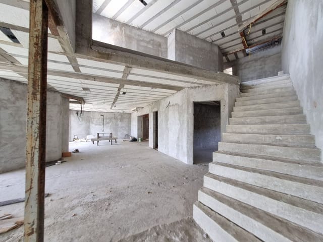 Casa com 720m² 4 quartos e 6 banheiros, à venda, no bairro Condomínio Reserva do Paratehy em São José dos Campos