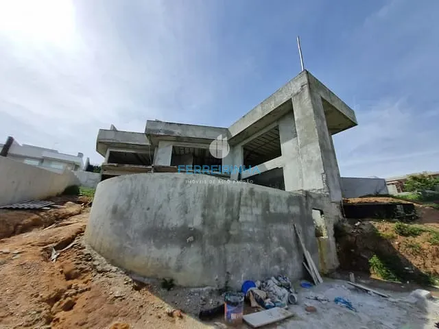 Casa com 720m² 4 quartos e 6 banheiros, à venda, no bairro Condomínio Reserva do Paratehy em São José dos Campos