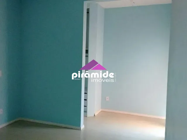 Casa com 200m² 2 quartos e 3 banheiros, à venda, no bairro Residencial Bosque dos Ipês em São José dos Campos
