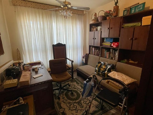Casa 4 quartos e 3 banheiros, à venda, no bairro Laranjal em Pelotas