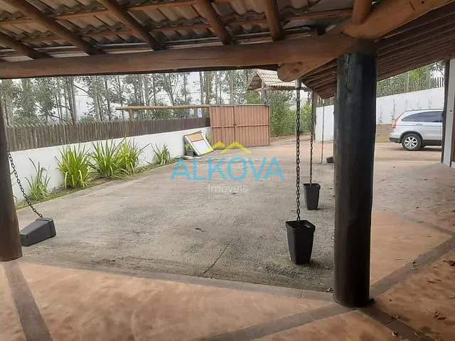 Chácara com 700m² 3 quartos e 4 banheiros, à venda, no bairro Condomínio Residencial Jaguari - Área 5 em São José dos Campos