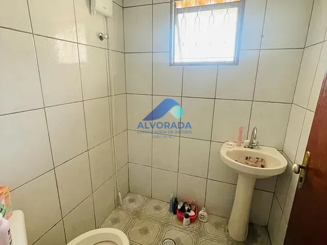Casa com 415m² 6 quartos e 2 banheiros, à venda, no bairro Santana em São José dos Campos