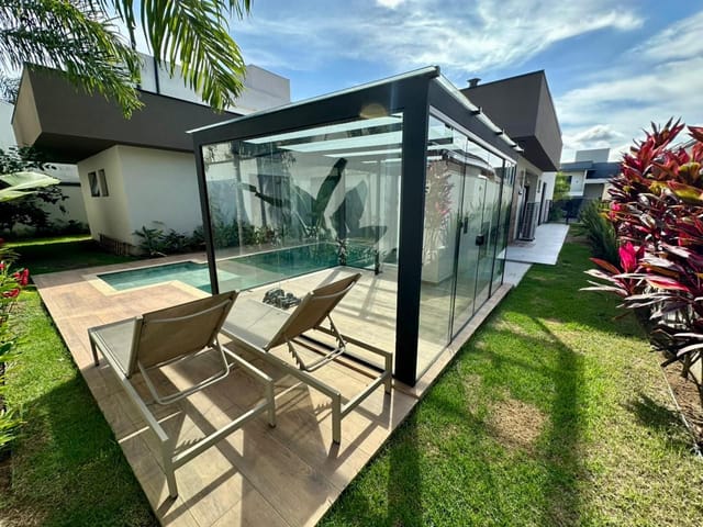 Casa com 700m² 4 quartos e 5 banheiros, à venda, no bairro Condomínio Reserva do Paratehy em São José dos Campos