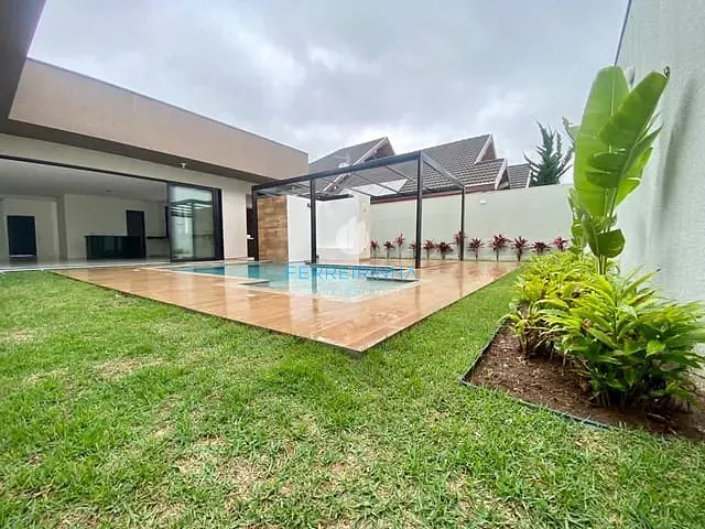 Casa com 700m² 4 quartos e 5 banheiros, à venda, no bairro Condomínio Reserva do Paratehy em São José dos Campos
