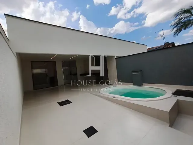 Casa com 190m² 3 quartos e 2 banheiros, à venda, no bairro Residencial Jardim Canedo II em Senador Canedo