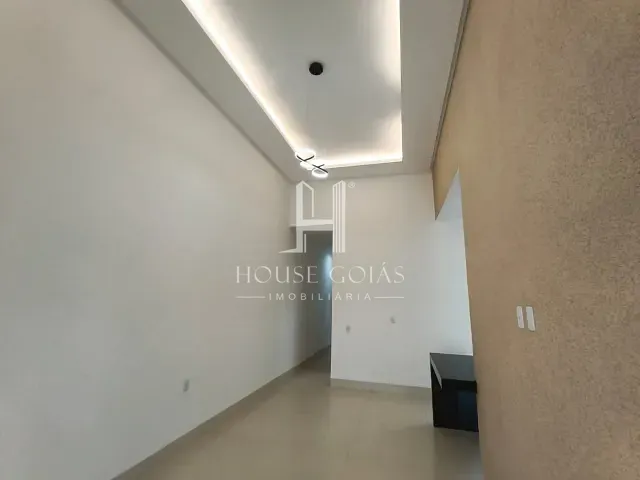 Casa com 190m² 3 quartos e 2 banheiros, à venda, no bairro Residencial Jardim Canedo II em Senador Canedo