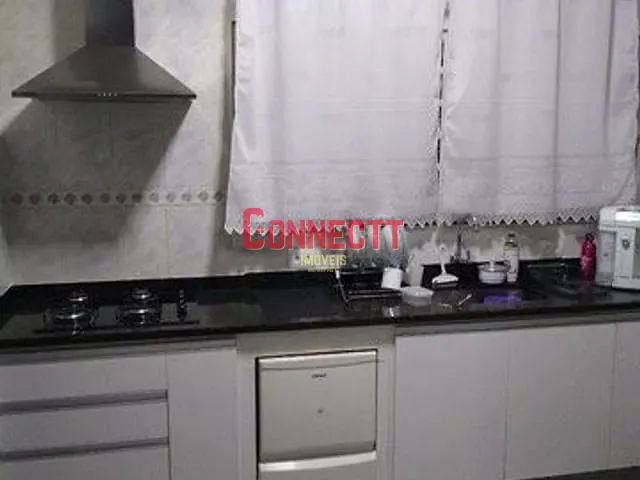 Casa com 150m² 3 quartos e 2 banheiros, à venda, no bairro Jardim Diva Tarla de Carvalho em Ribeirão Preto