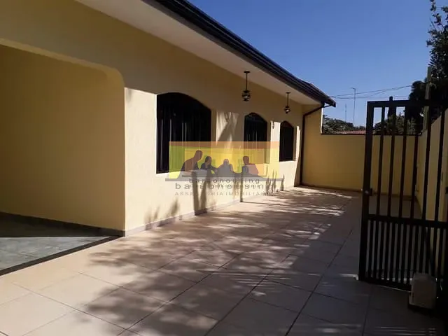 Casa com 450m² 3 quartos e 4 banheiros, à venda, no bairro Cidade Universitária em Campinas