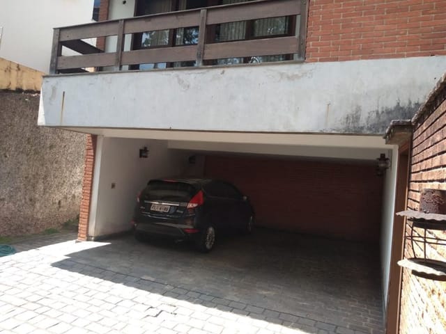 Casa com 323m² 5 quartos e 5 banheiros, à venda, no bairro Vila Sônia em São Paulo
